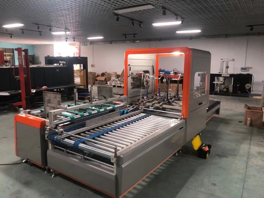 Mesin Pengeleman Kotak Karton Otomatis Sepenuhnya 1310mm 6600 * 2100 * 1600mm