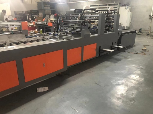 Mesin Pengeleman Kotak Karton Otomatis Sepenuhnya 1310mm 6600 * 2100 * 1600mm