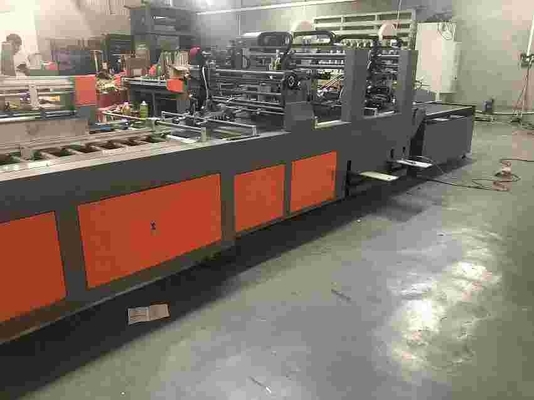 380V 50Hz Mesin Perekat Folder Otomatis 6600 * 2100 * 1600mm Untuk Kotak Karton